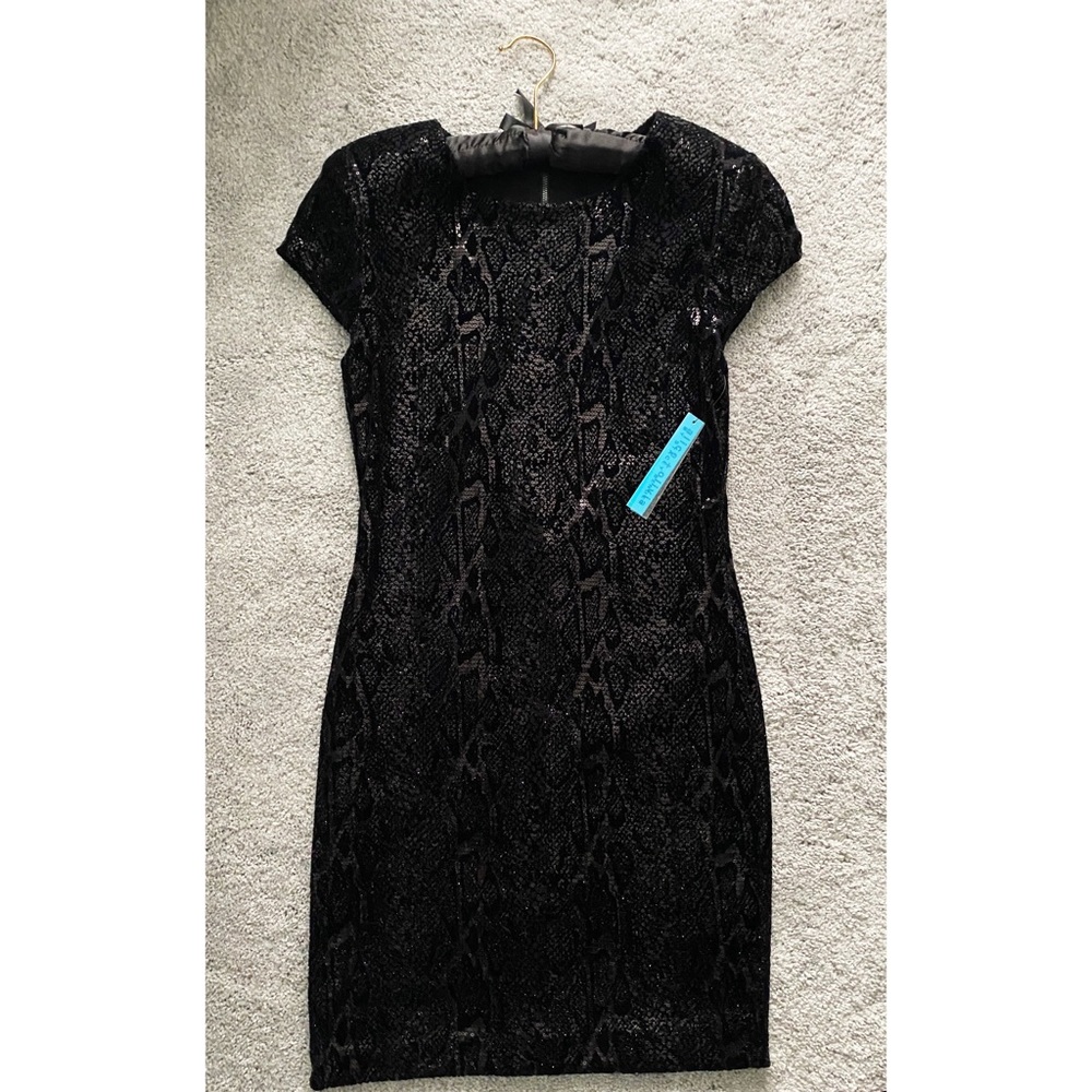 NWT Alice + Olivia Black Sequin Snakeskin Bodycon Dress